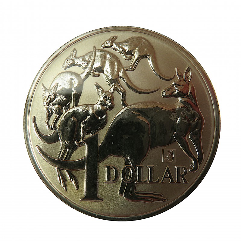 Australia, 1 $ Plata ( 1 OZ. 999 mls. ) Mob of Roos 2019, Privy Mar, BU.